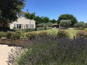 Гостиница La Bastide au Ventoux, Бедоин